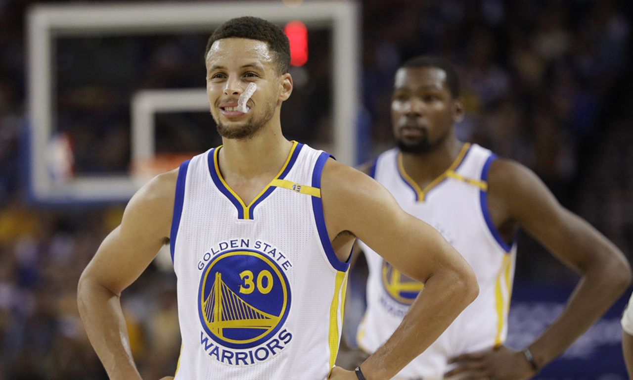 段适度让周 段适度让周