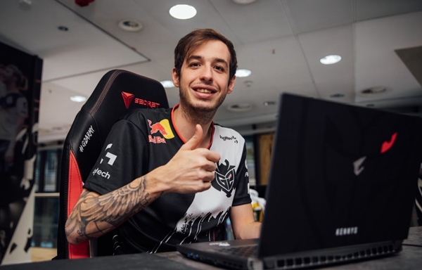 正体现了主 正体现了主